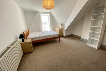 7 bed house, 1 Radnor Street, City Centre, Plymouth, PL48DR - Image 8